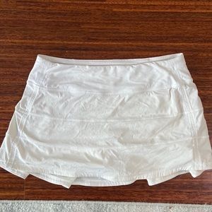White Lululemon Tennis’s skirt